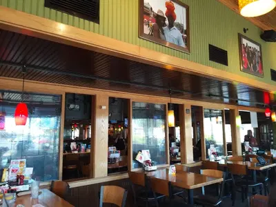 Applebee's Grill + Bar