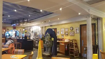 Royal Family Restaurant