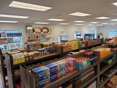 Circle Pizza & Halal Market