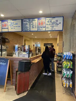 Maurice's Pearl Street Delicatessen