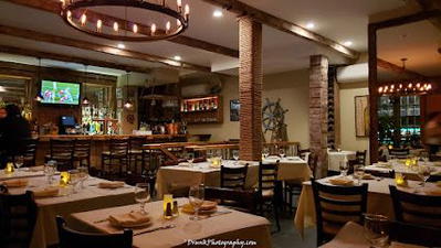 Reef Restaurant & Bar