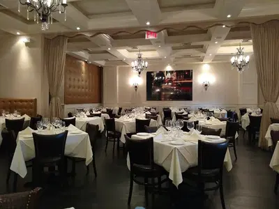 Zio Toto Restaurant and Bar