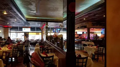 Mia's