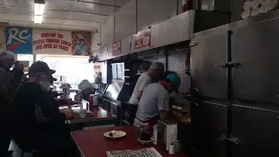 Famous Lunch