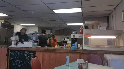 PIZZA/SUB STOP