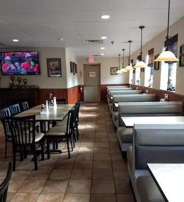 Penora's Pizzeria