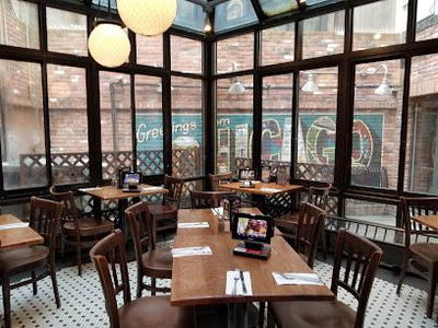 UNO Pizzeria & Grill