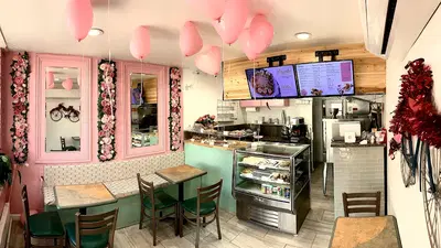 Mumu's Cafe