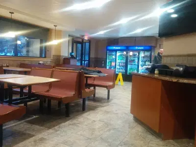 Paesan's Pizza & Restaurant