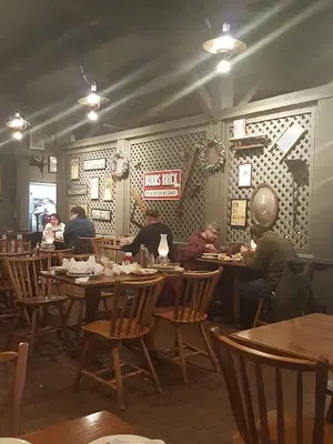 Cracker Barrel Old Country Store