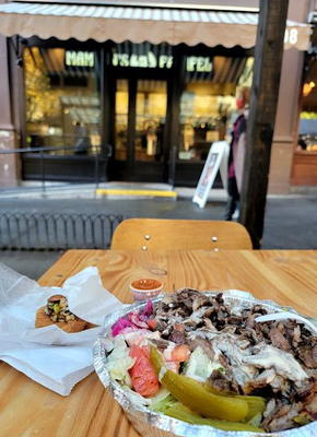Mamoun's Falafel - UWS, Manhattan, NY