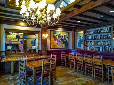 La Chatelaine French Bakery and Bistro