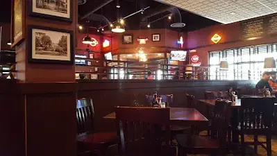 Rusty Bucket Restaurant and Tavern