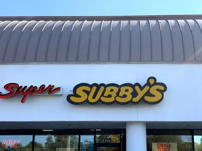 Super Subby's