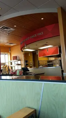 Donatos Pizza