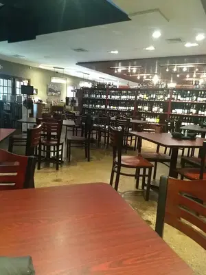 Ray's Wine Spirits Grill