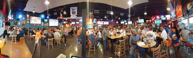 Bucket heads - Sports Bar - Craft Beer - Wings