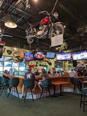 Quaker Steak & Lube