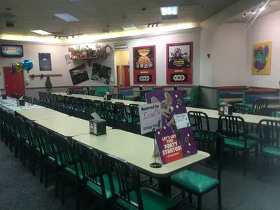 Chuck E. Cheese