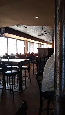 Arnie’s Public House