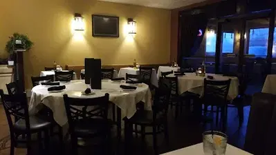 Cardone's Restaurant & Bar