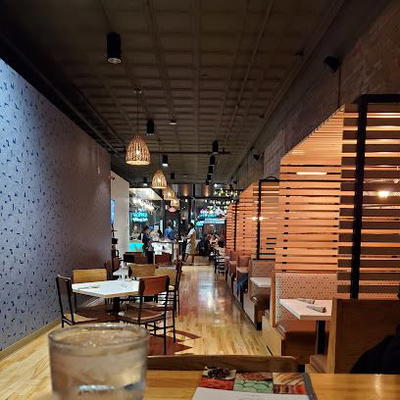 Aladdin's Eatery + Lounge