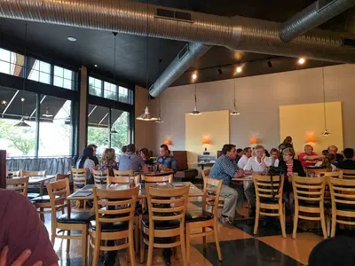 Dewey's Pizza