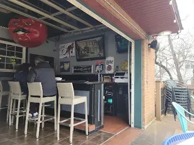 Wagon Wheel Pub