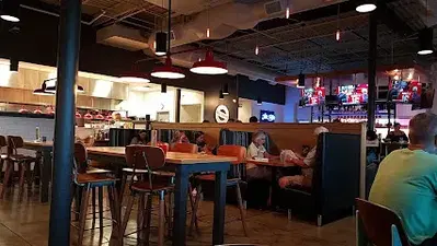Fast Eddie's