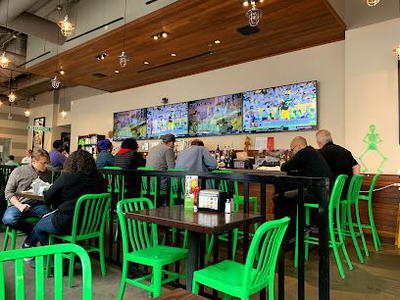 Wahlburgers