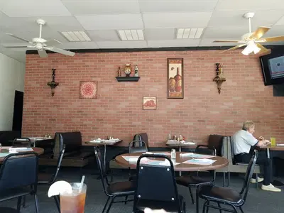 Troni Brothers Pizza