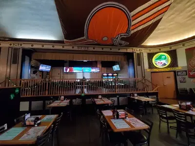 Winking Lizard Lakewood