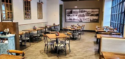 Another Broken Egg Cafe