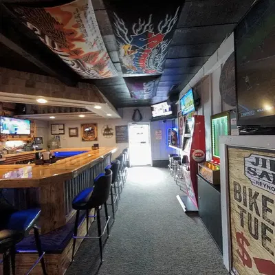 Jilly's Saloon