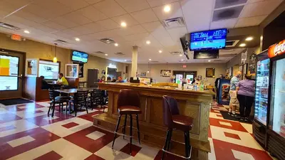 Quatman Cafe