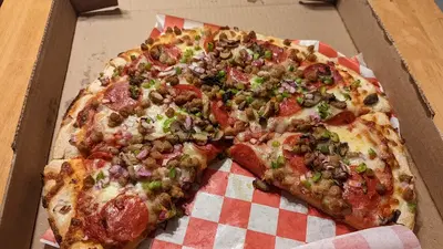 Paisan's Pizzeria