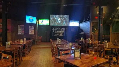The Hooley Pub & Kitchen