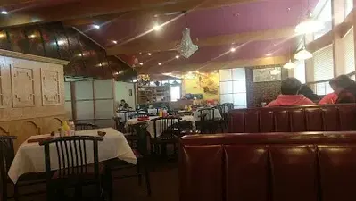 Lucky House Chinese Restaurant