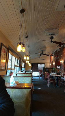 O'Charley's Restaurant & Bar