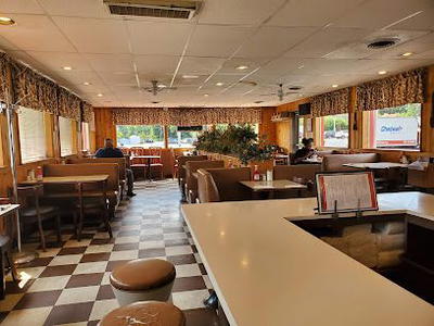 Grill & Skillet Diner