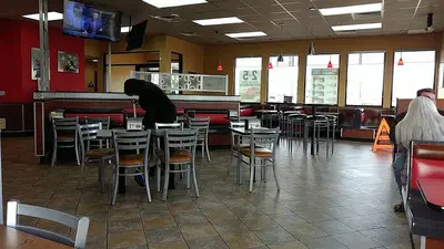 Hardee's