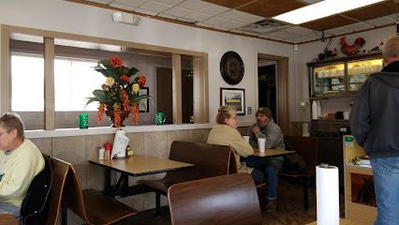 Hitching Post Kellogg - World's Best Fried Chicken