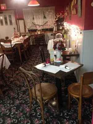 Chantilly Cream Dessert Shop Cafe