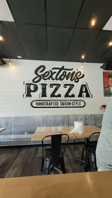 Sexton’s Pizza