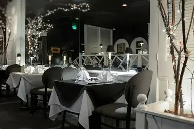 Georgio's Cafe International