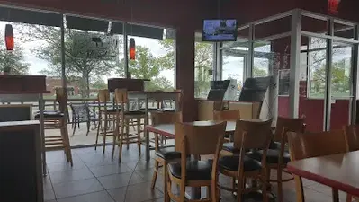 Donatos Pizza