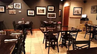 Dominic's Santos Italian Restaurant