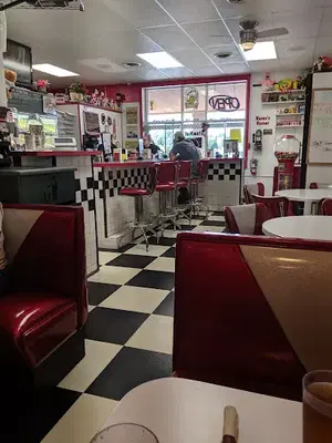 Stownut Donut & Diner