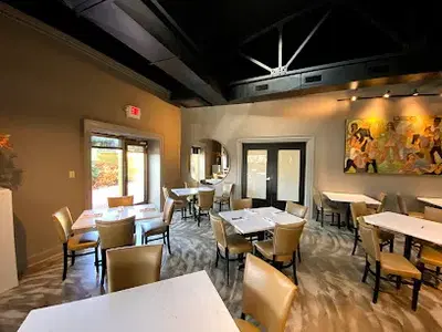 Coco's Bistro