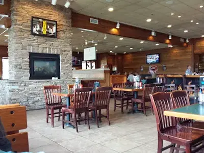 Smokey Bones Maumee